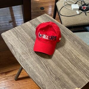 Washington Capitals Hat.